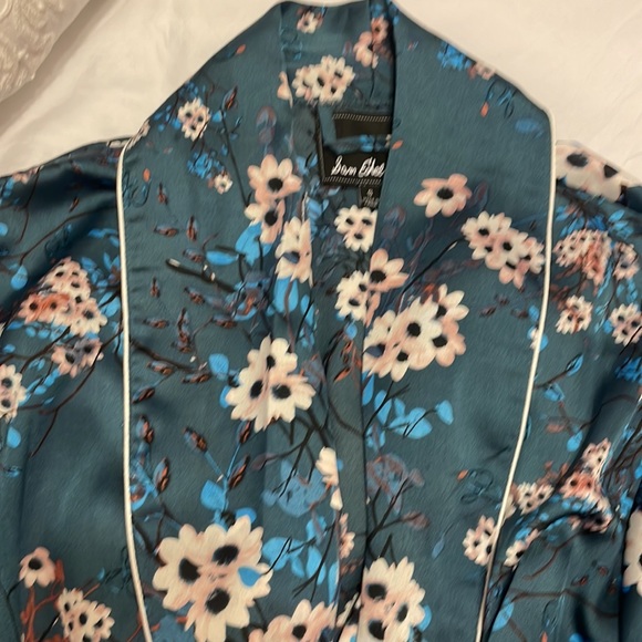 Sam Edelman Floral Robe - Picture 2 of 2